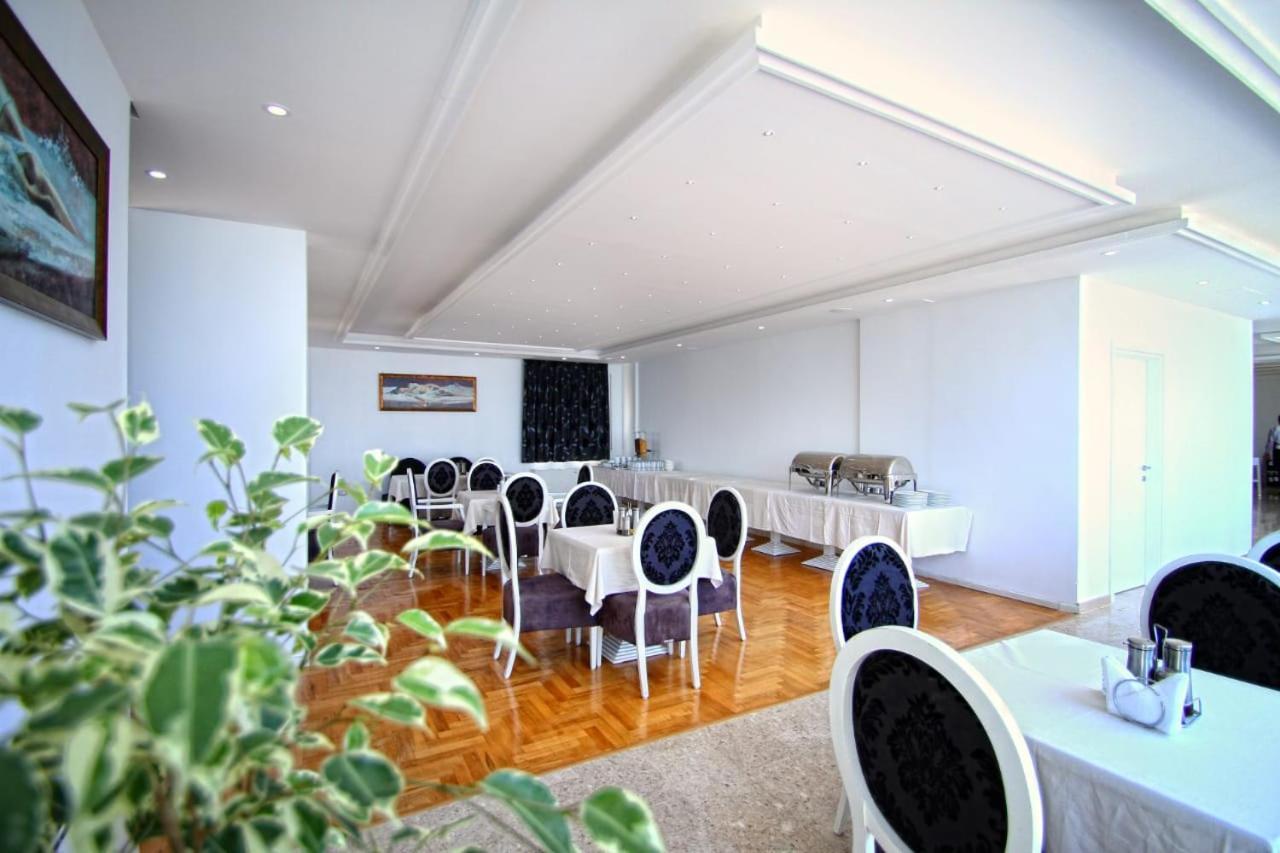 Aler Luxury Hotel 4*